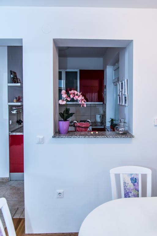 Apartment Flores オシエク エクステリア 写真