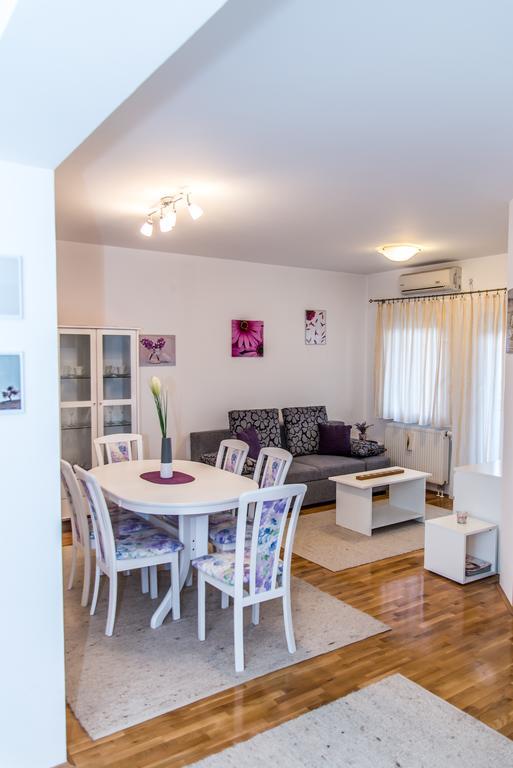 Apartment Flores オシエク エクステリア 写真